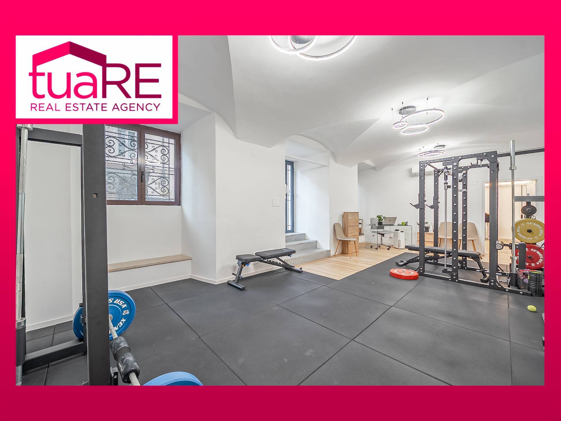 Locale commerciale in vendita a Roma, Centro Storico