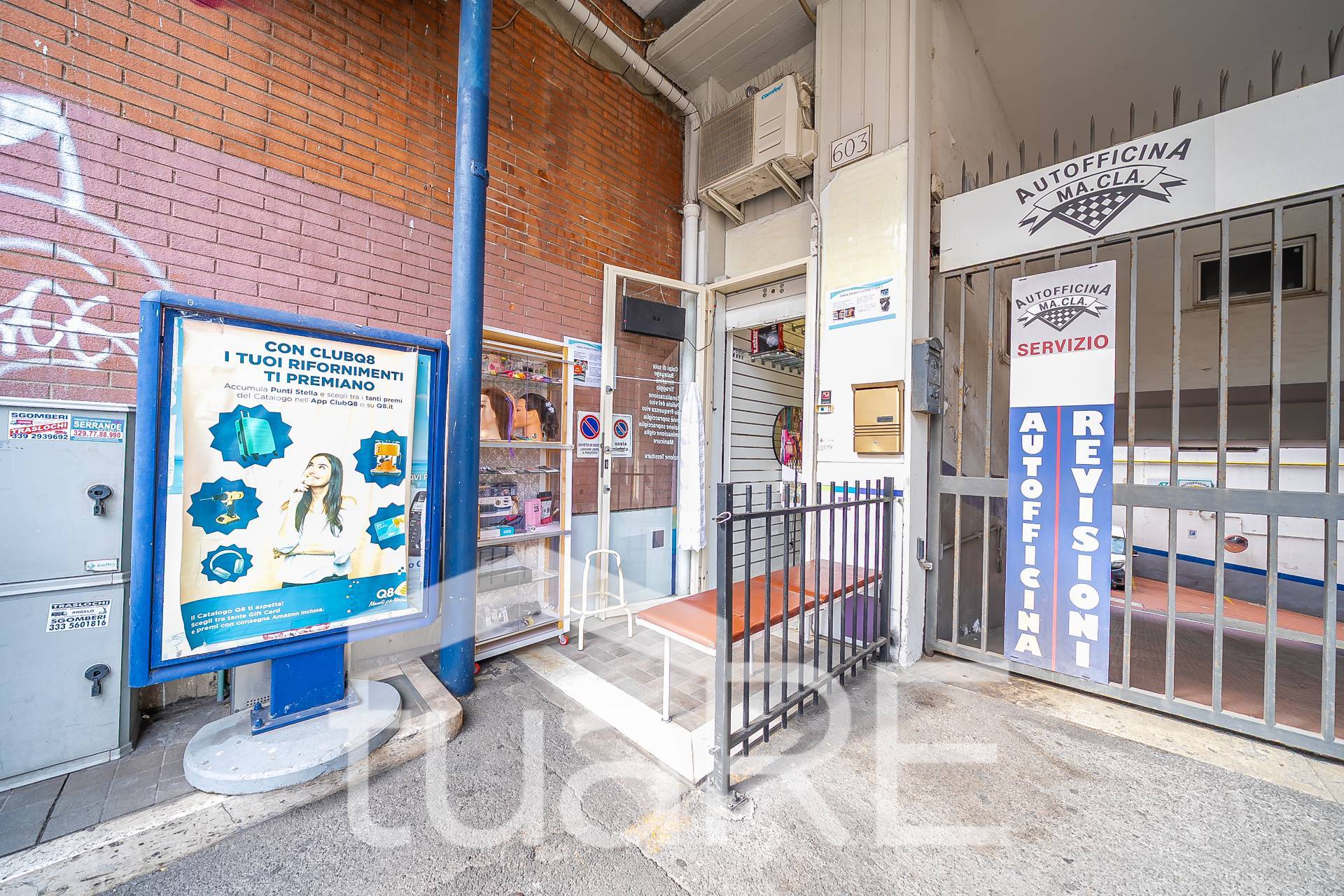 Locale commerciale in vendita a Roma