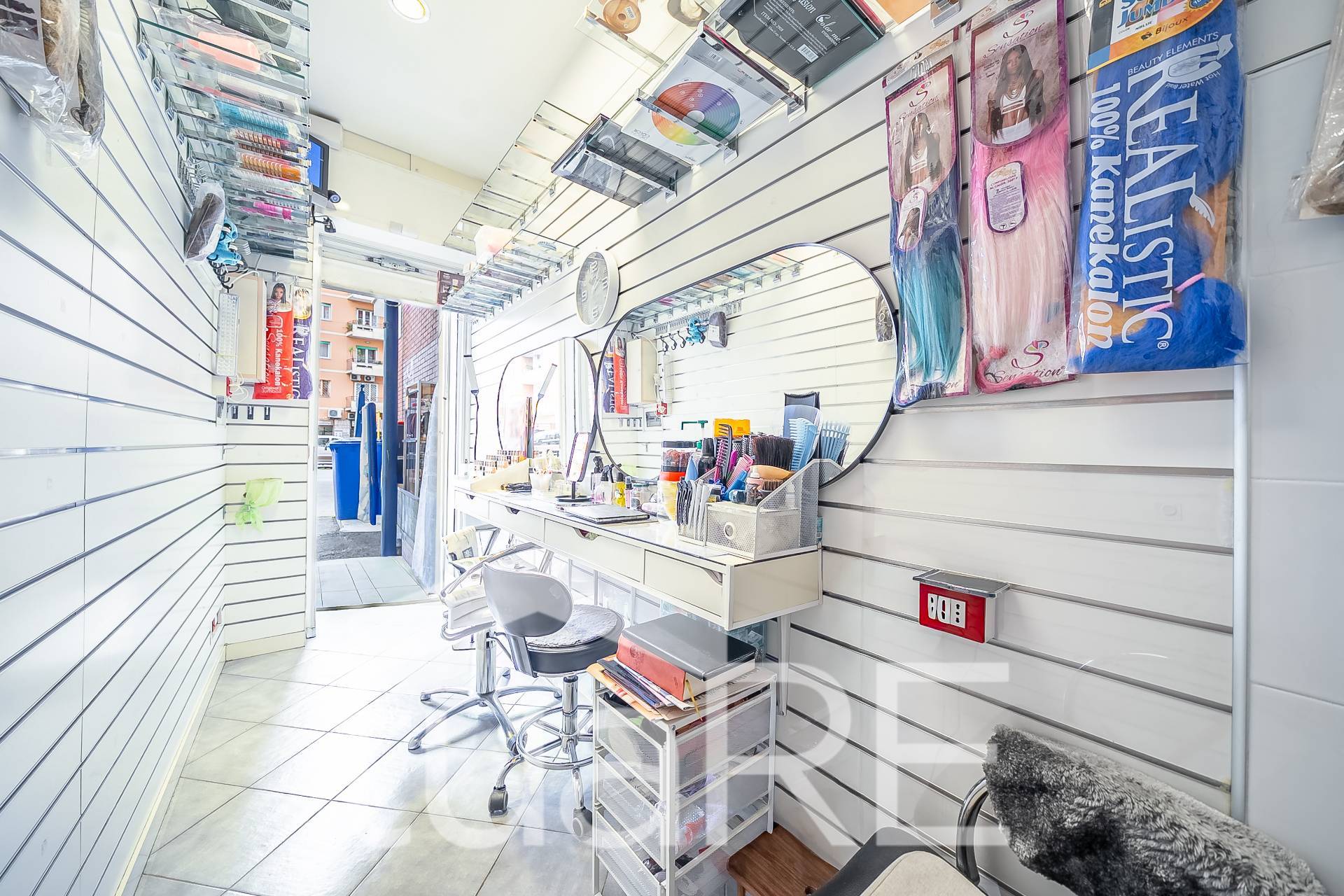 Locale commerciale in vendita a Roma