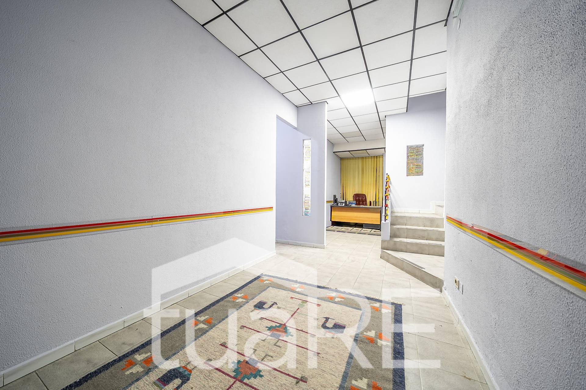 Locale commerciale in vendita a Roma