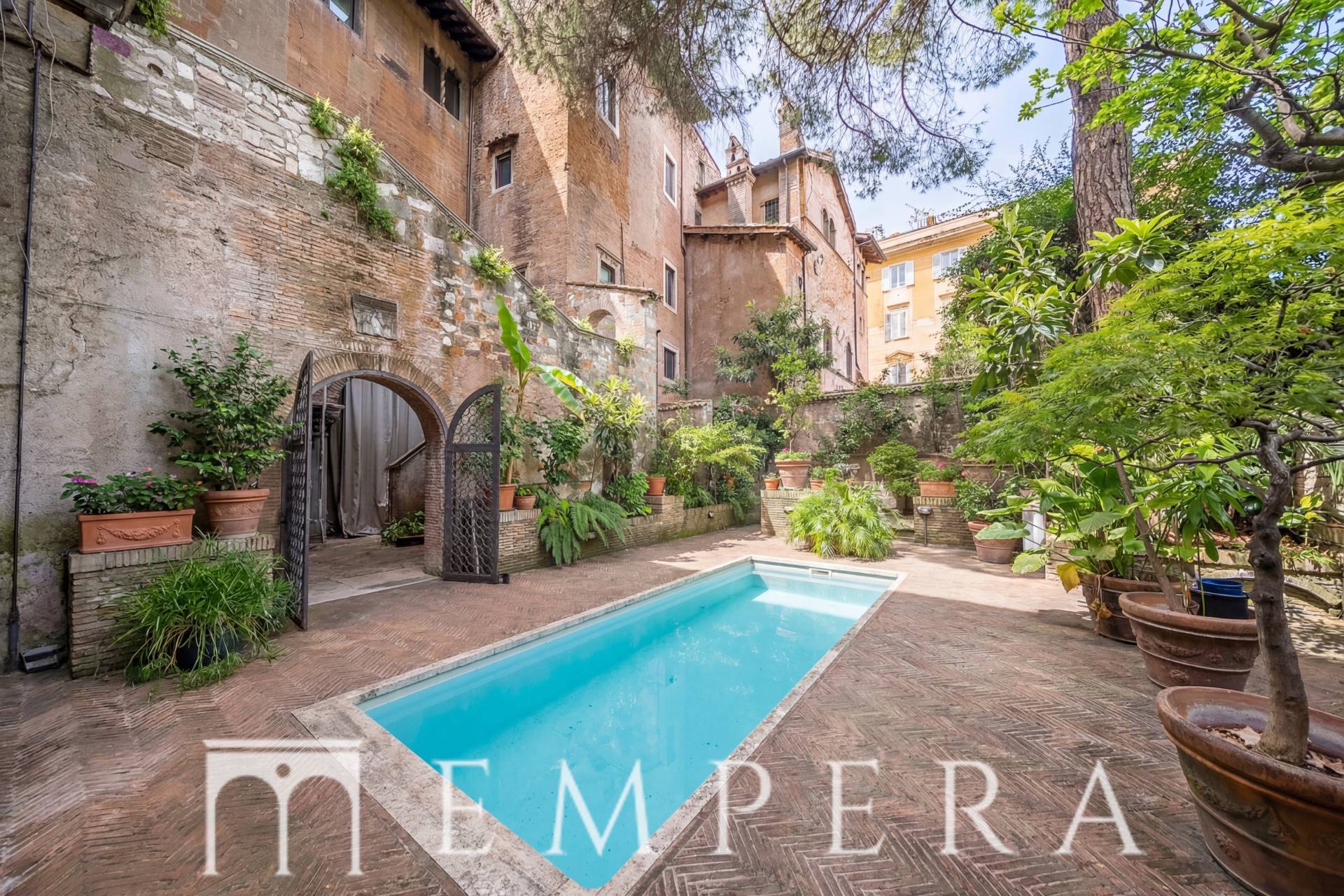 Residenziale in vendita a Roma, Trastevere