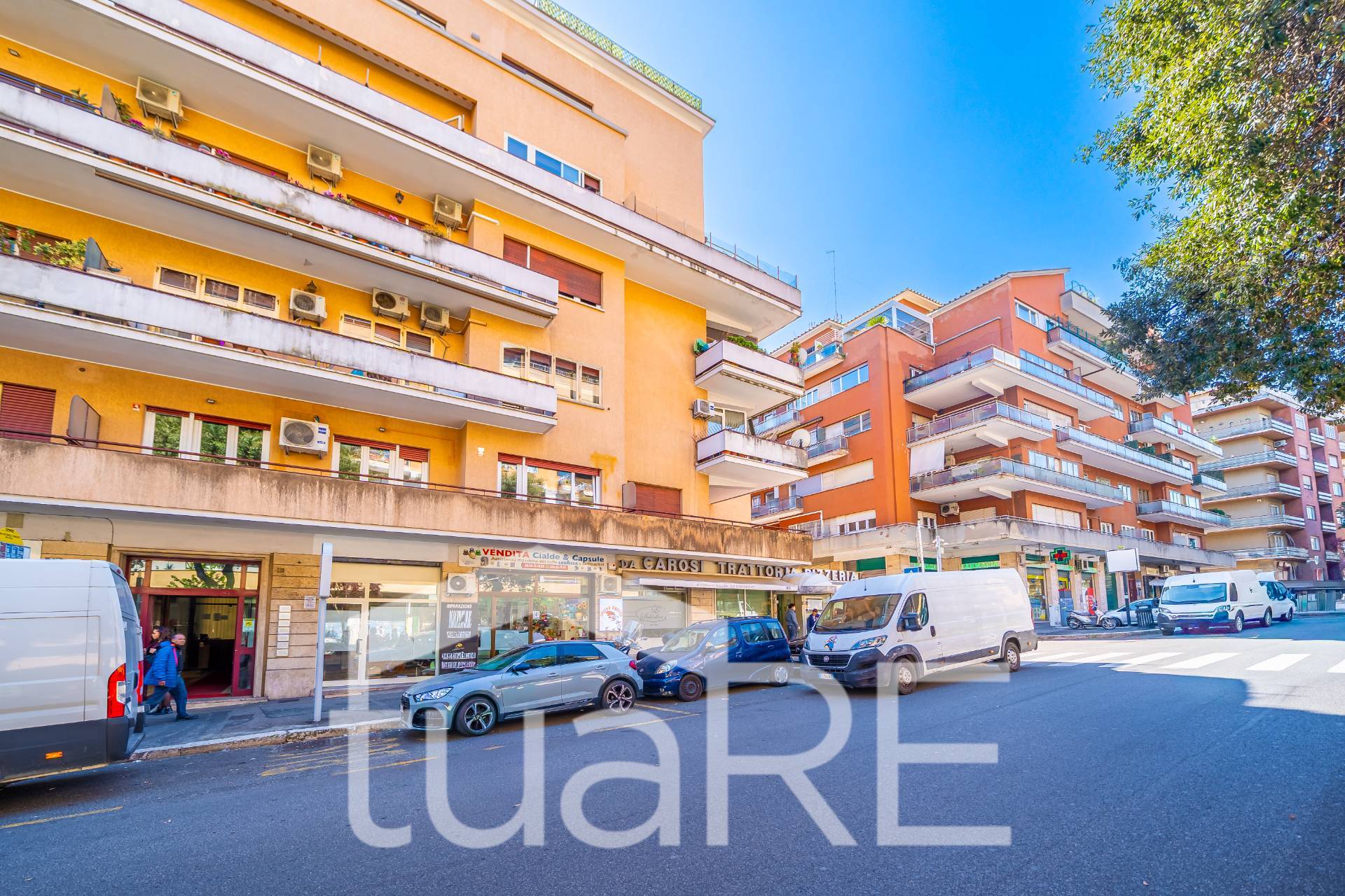 Deposito in vendita a Roma