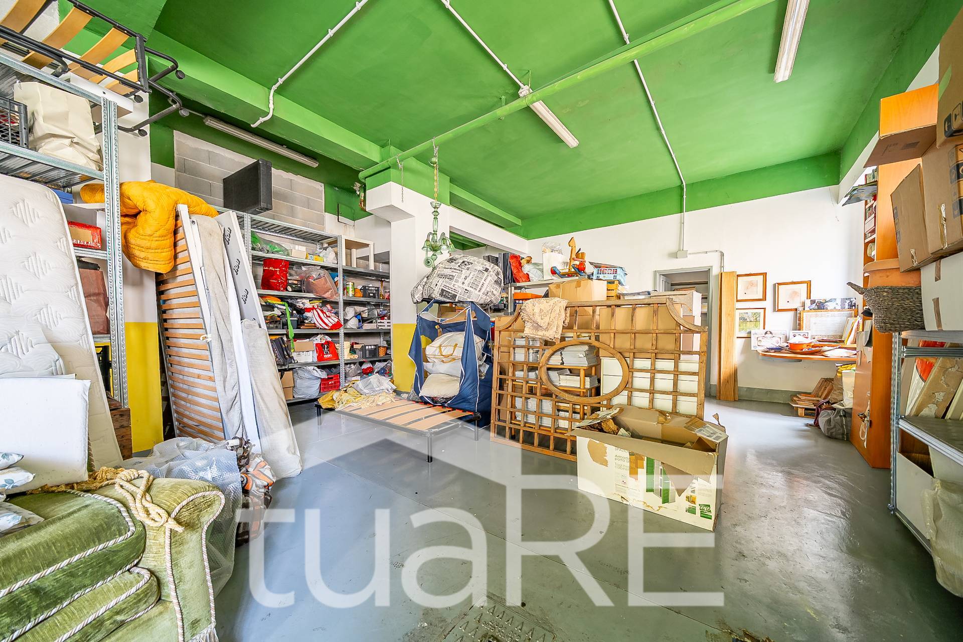 Box o garage in vendita a Roma, Trieste