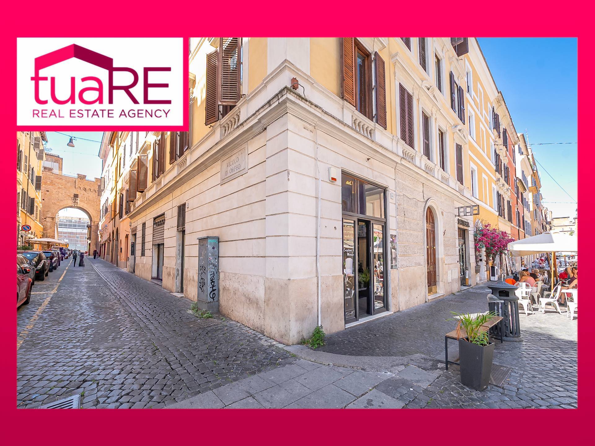 Locale commerciale in vendita a Roma, Prati