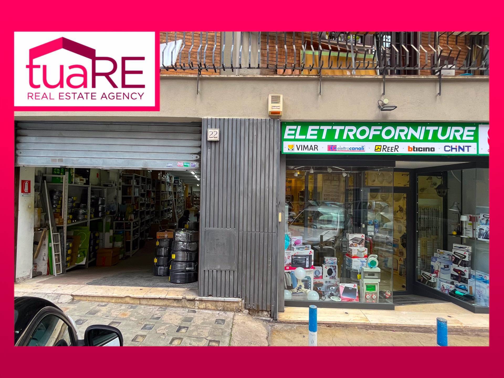 Locale commerciale in vendita a Roma, Marconi