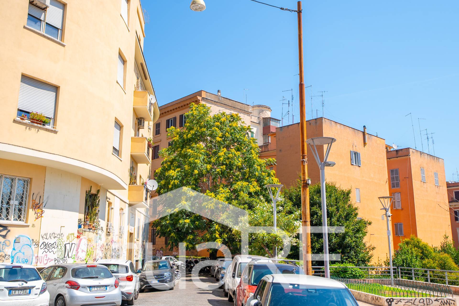 Box o garage in vendita a Roma, Trastevere