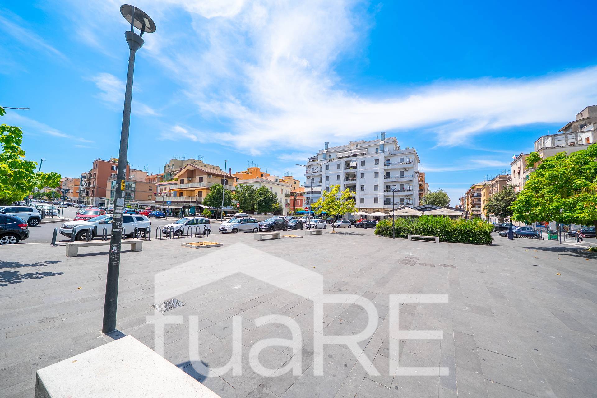 Locale commerciale in vendita a Roma