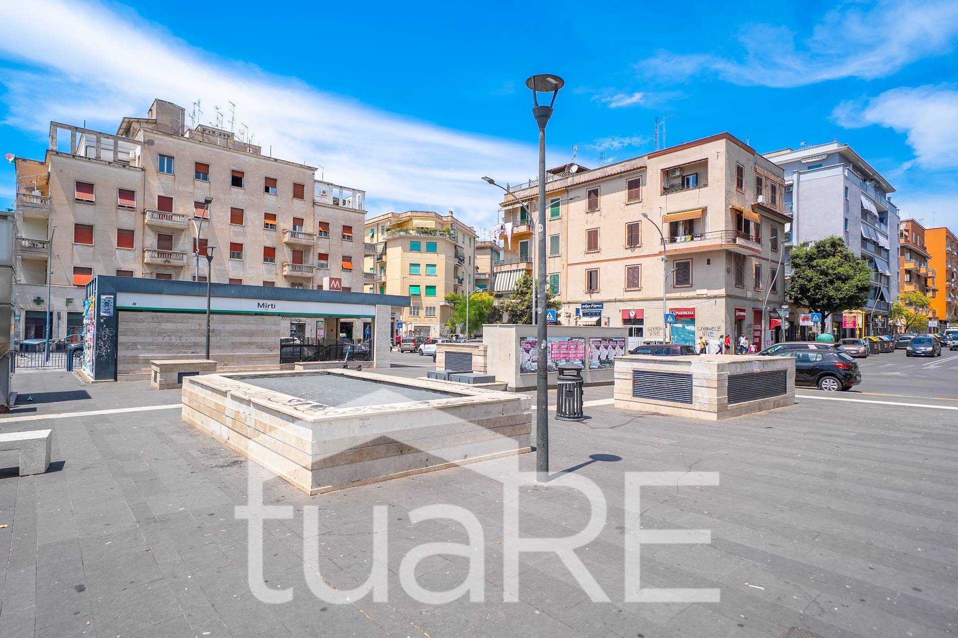 Locale commerciale in vendita a Roma