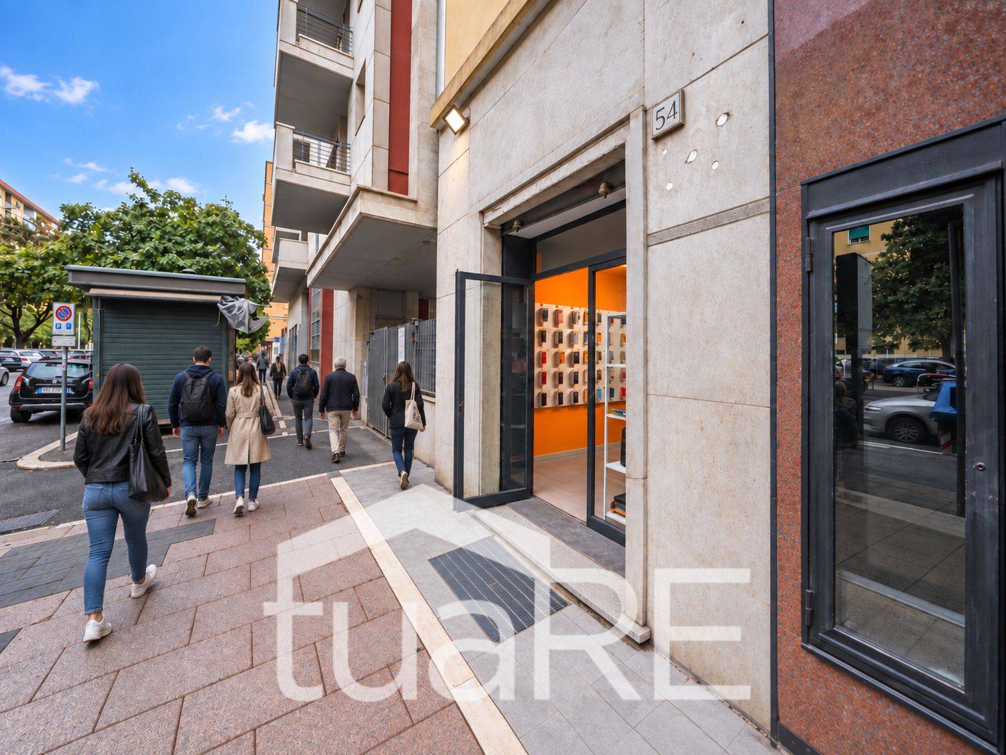 Locale commerciale in vendita a Roma, Marconi
