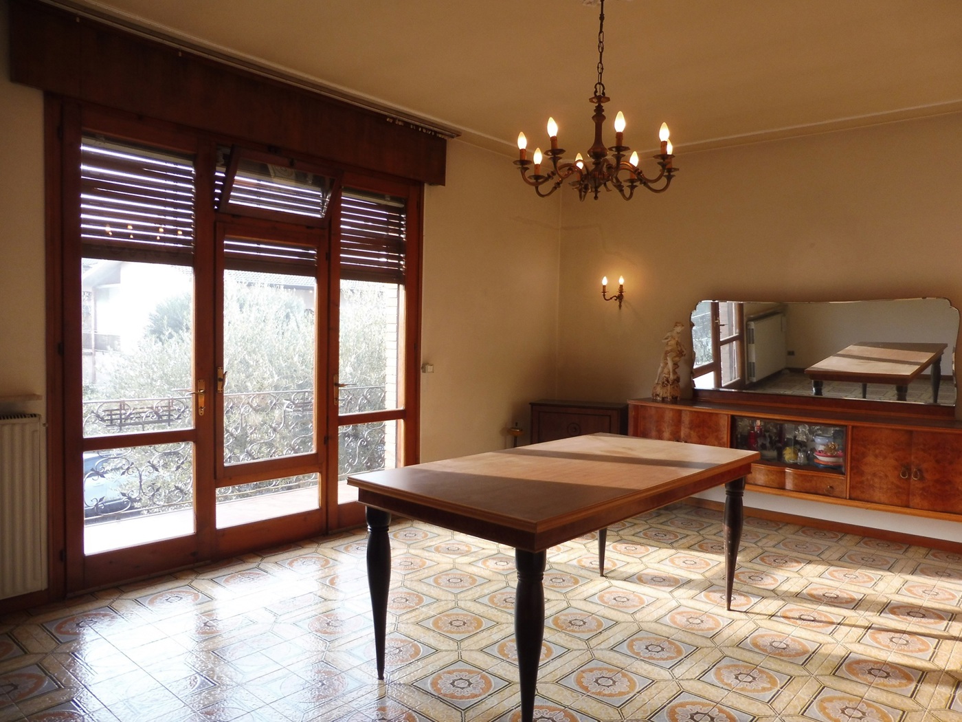 Villa da ristrutturare a Bassano del Grappa