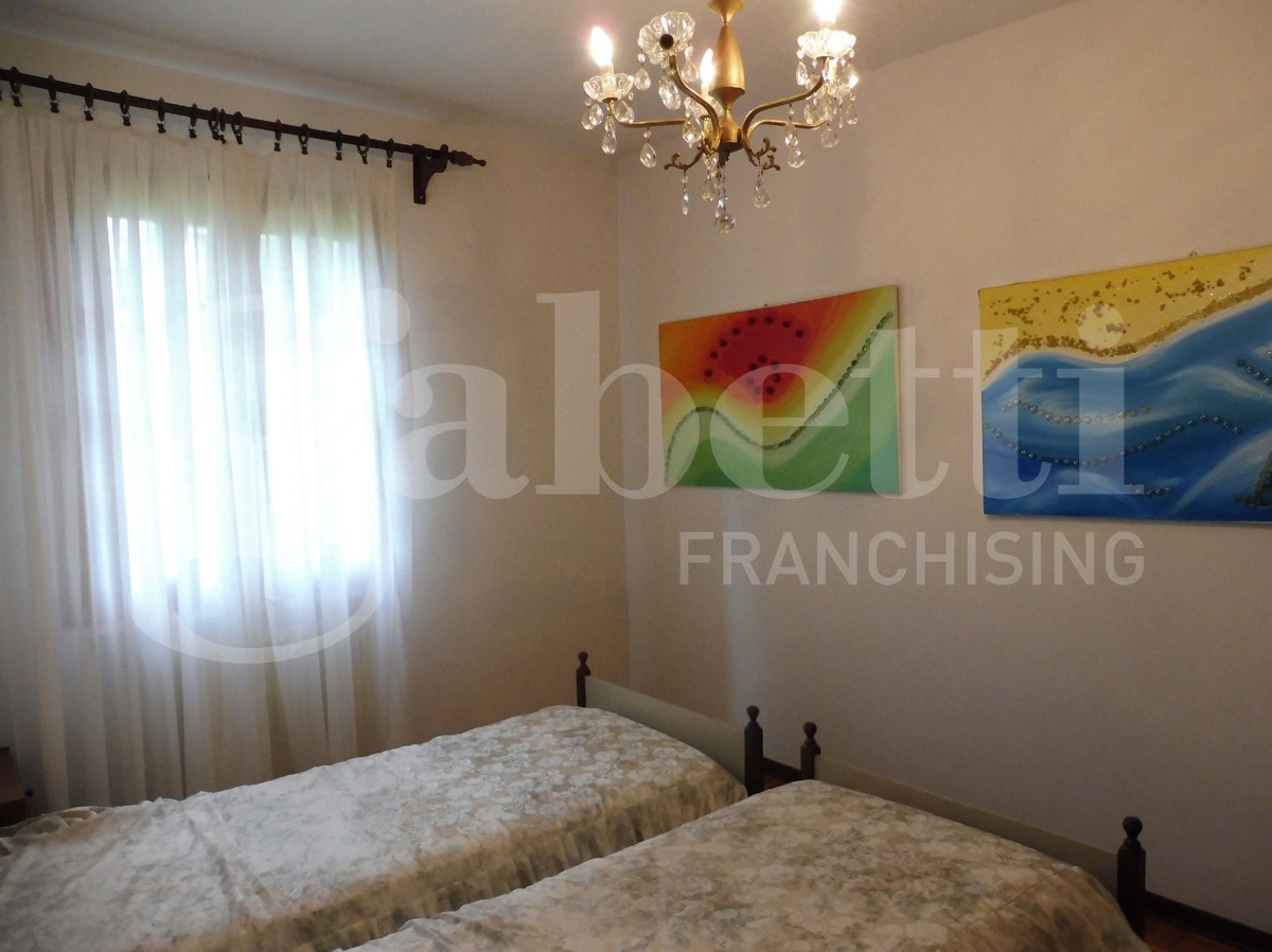 Villa con giardino a Solagna