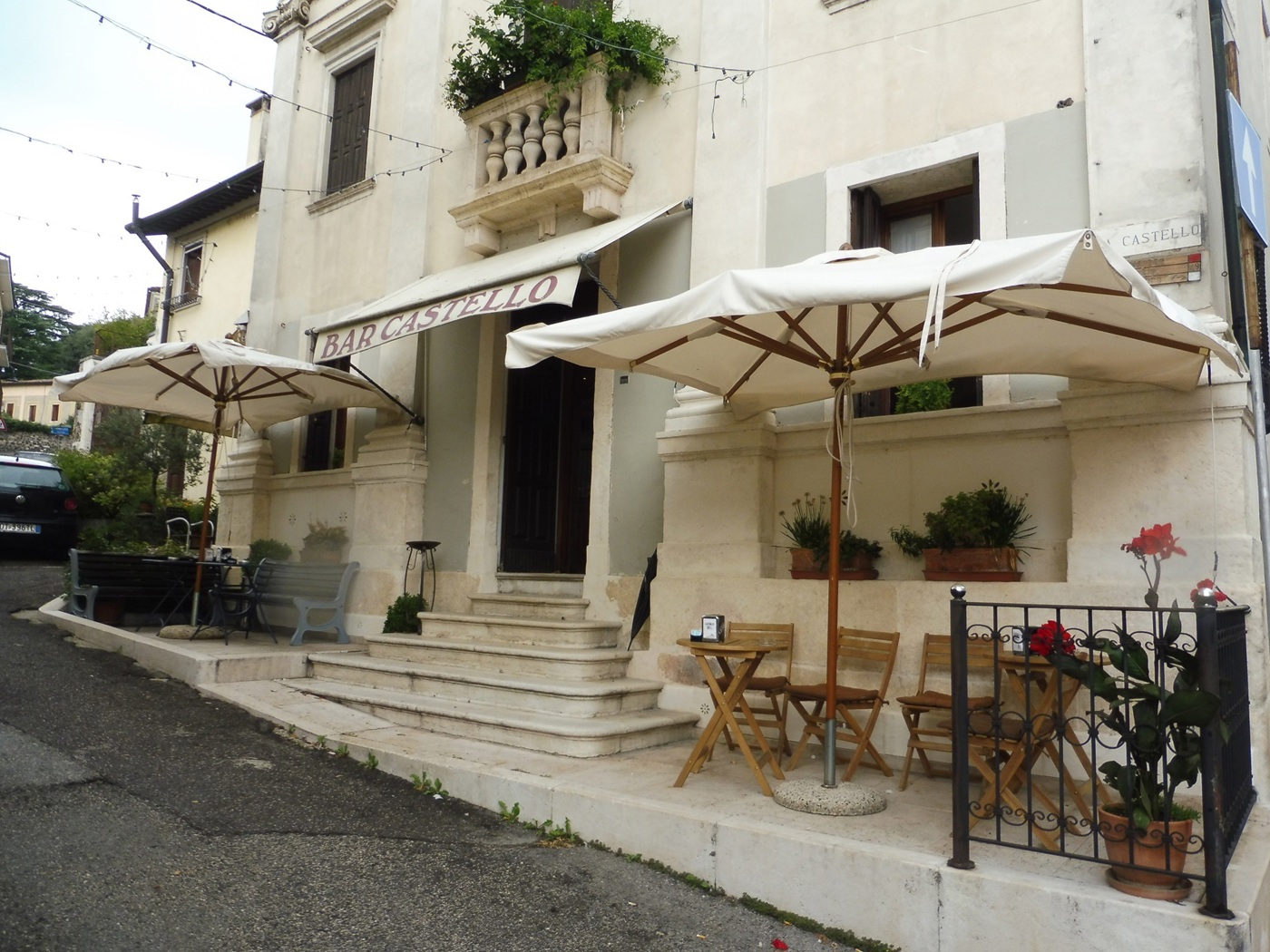 Attivit commerciale Bar e tabacchi in affitto/gestione a Montebello Vicentino