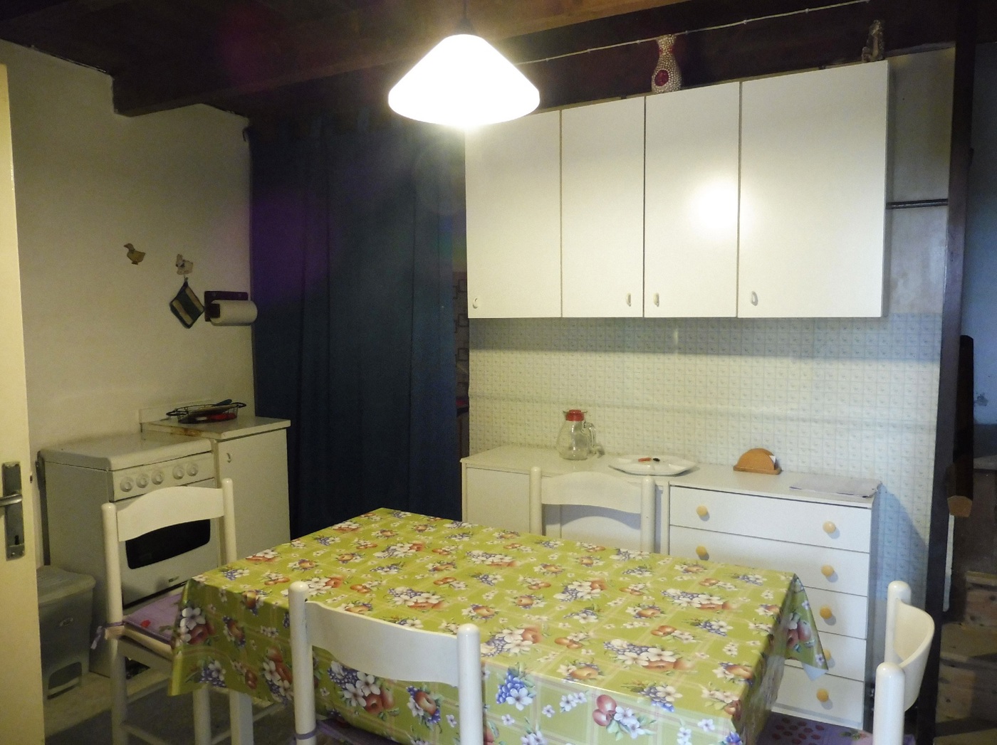 Rustico con giardino a Colceresa