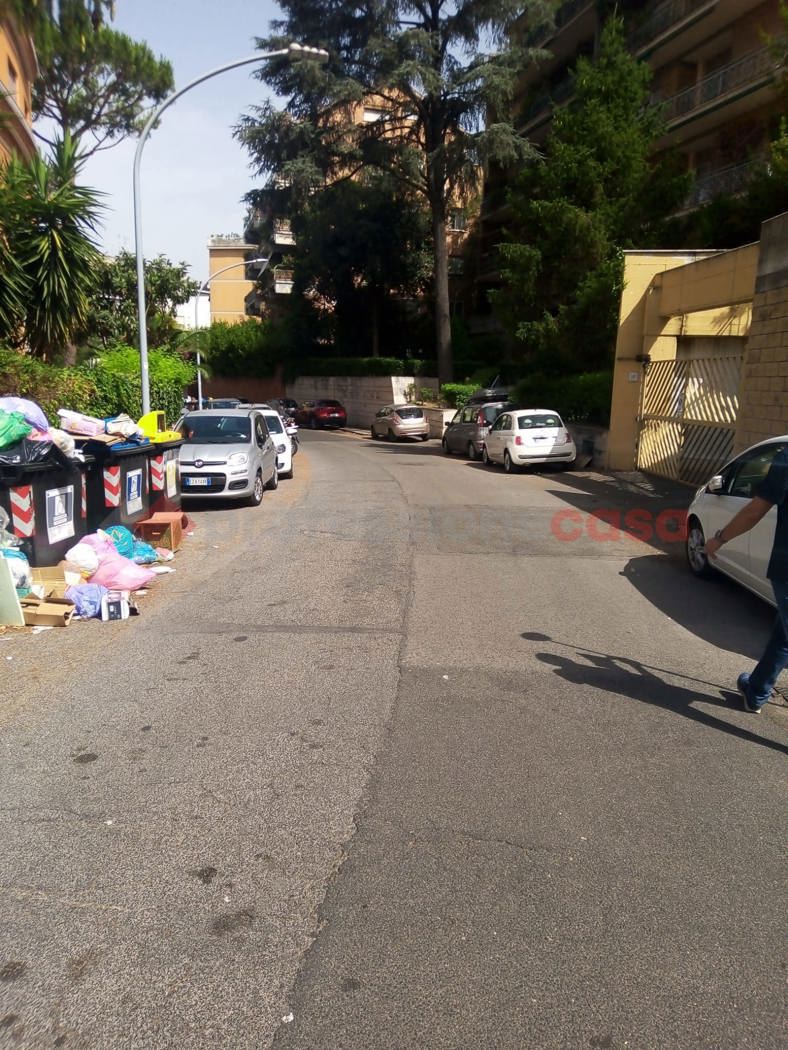 Box/Garage 16mq in affitto a Roma