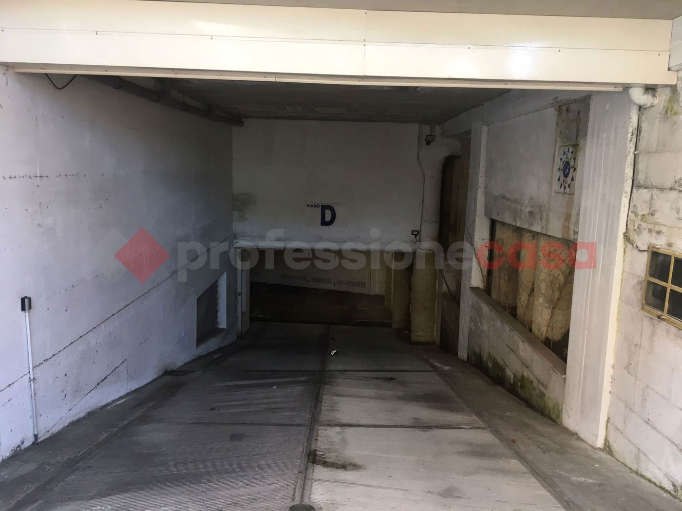 Box/Garage 16mq in affitto a Roma
