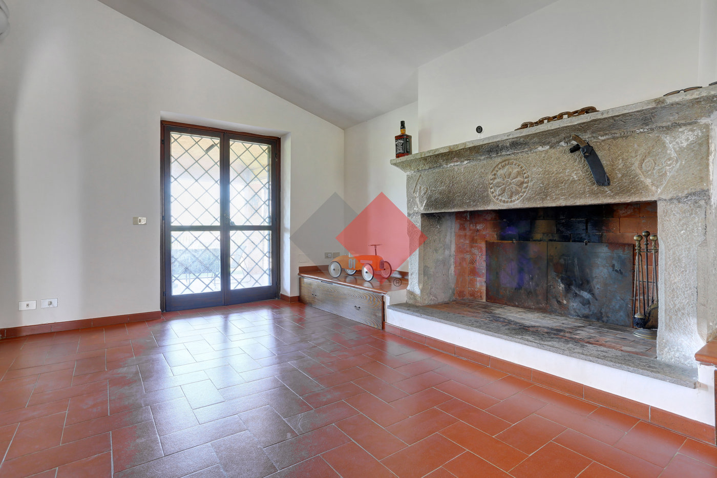 Villa con giardino a Rignano Flaminio