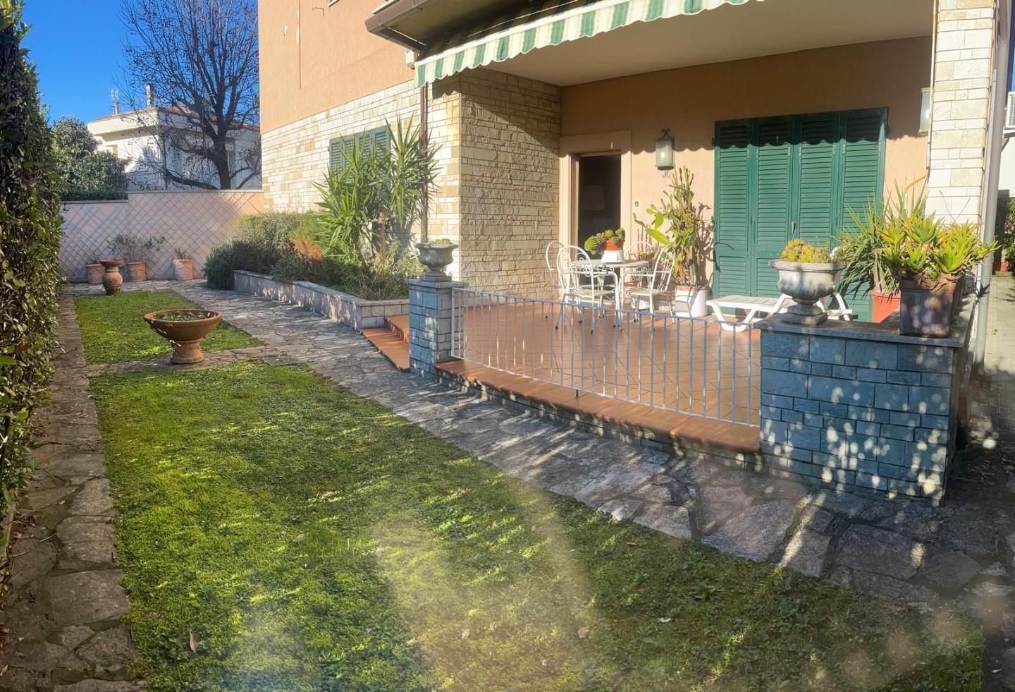 Appartamento con giardino a Ponsacco