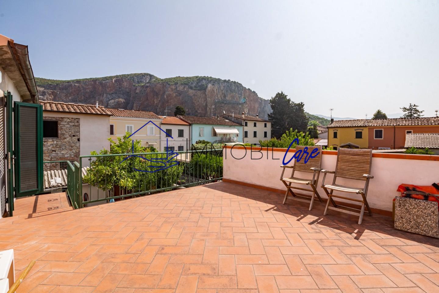 Casa indipendente con terrazzo a Vecchiano