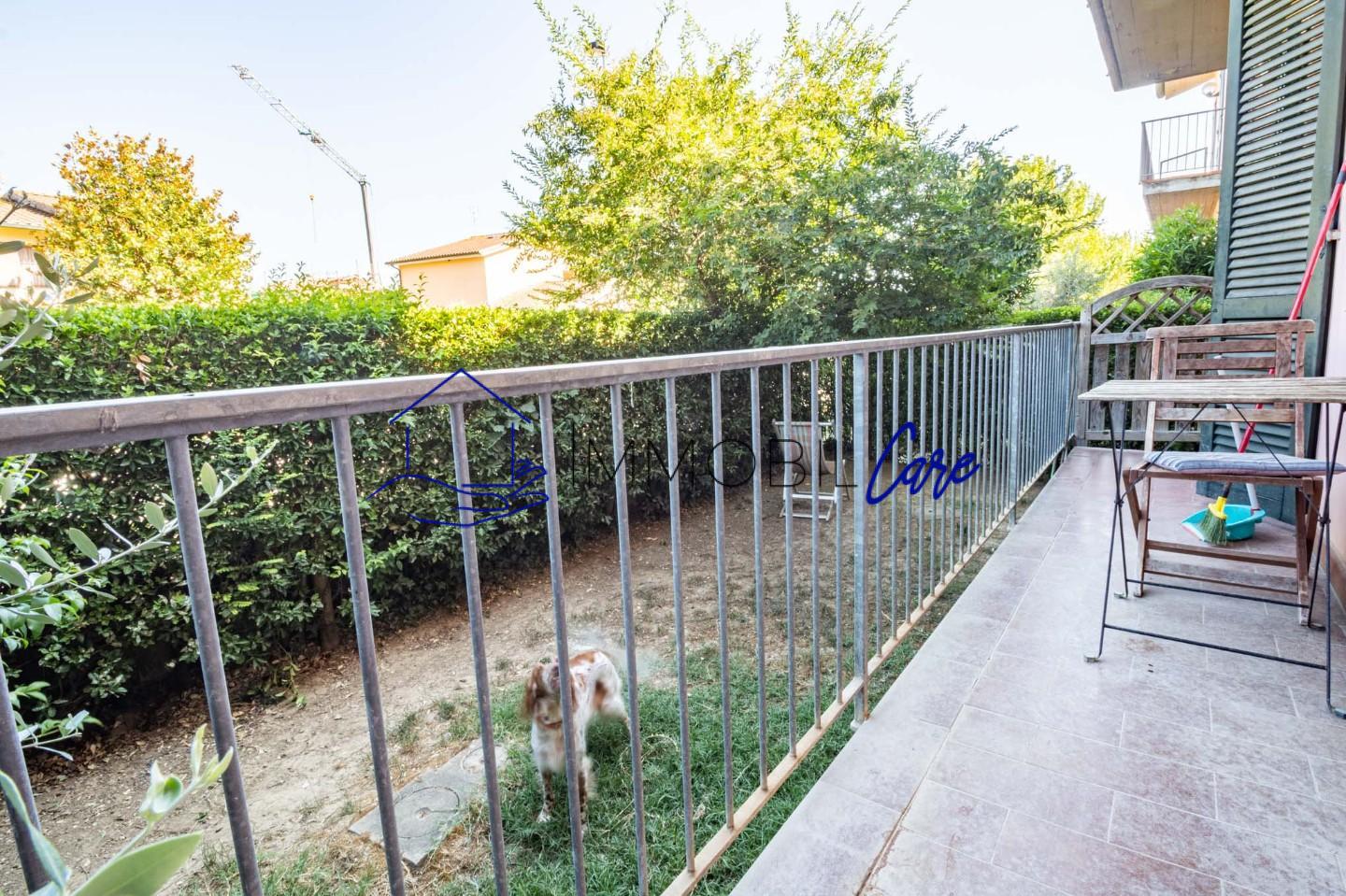 Villa Bifamiliare con giardino a Vicopisano