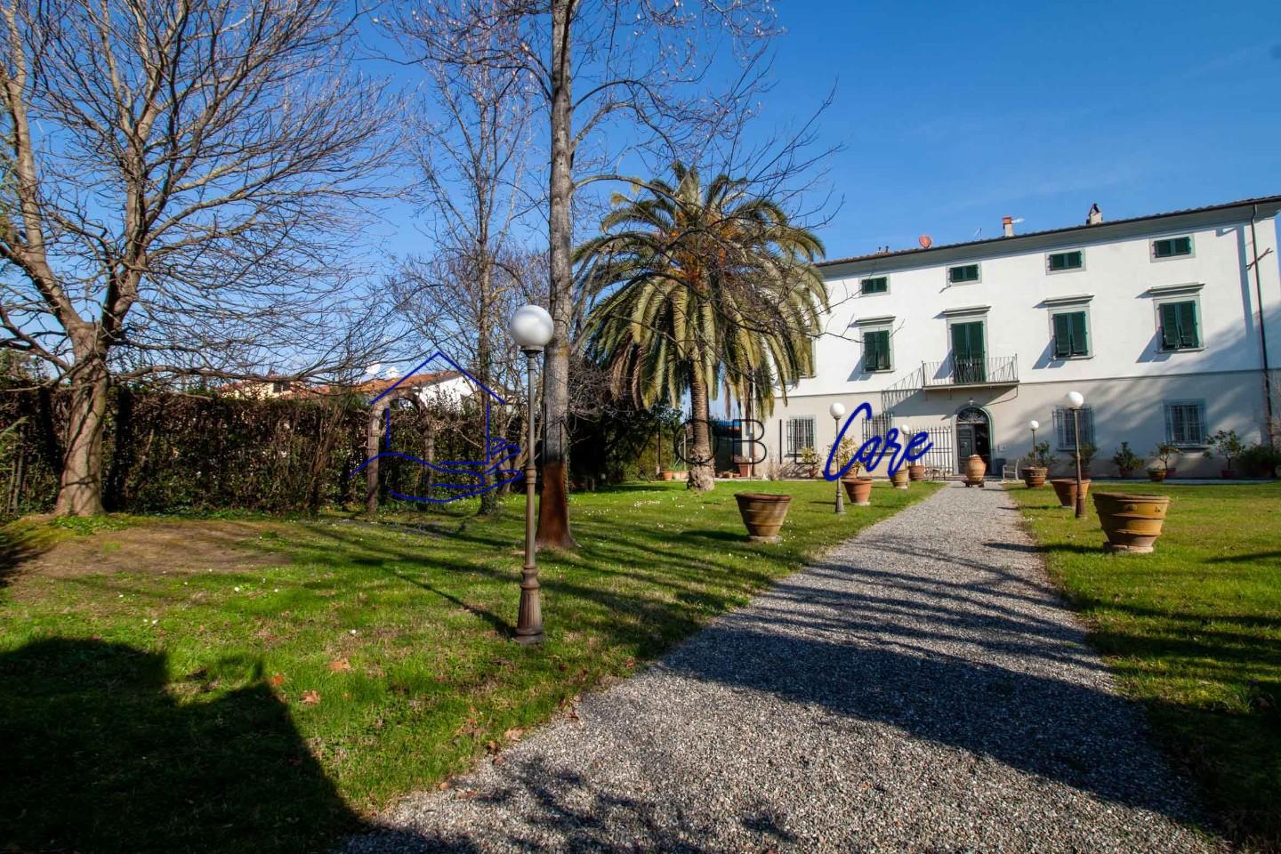 Villa con giardino, San Giuliano Terme pontasserchio