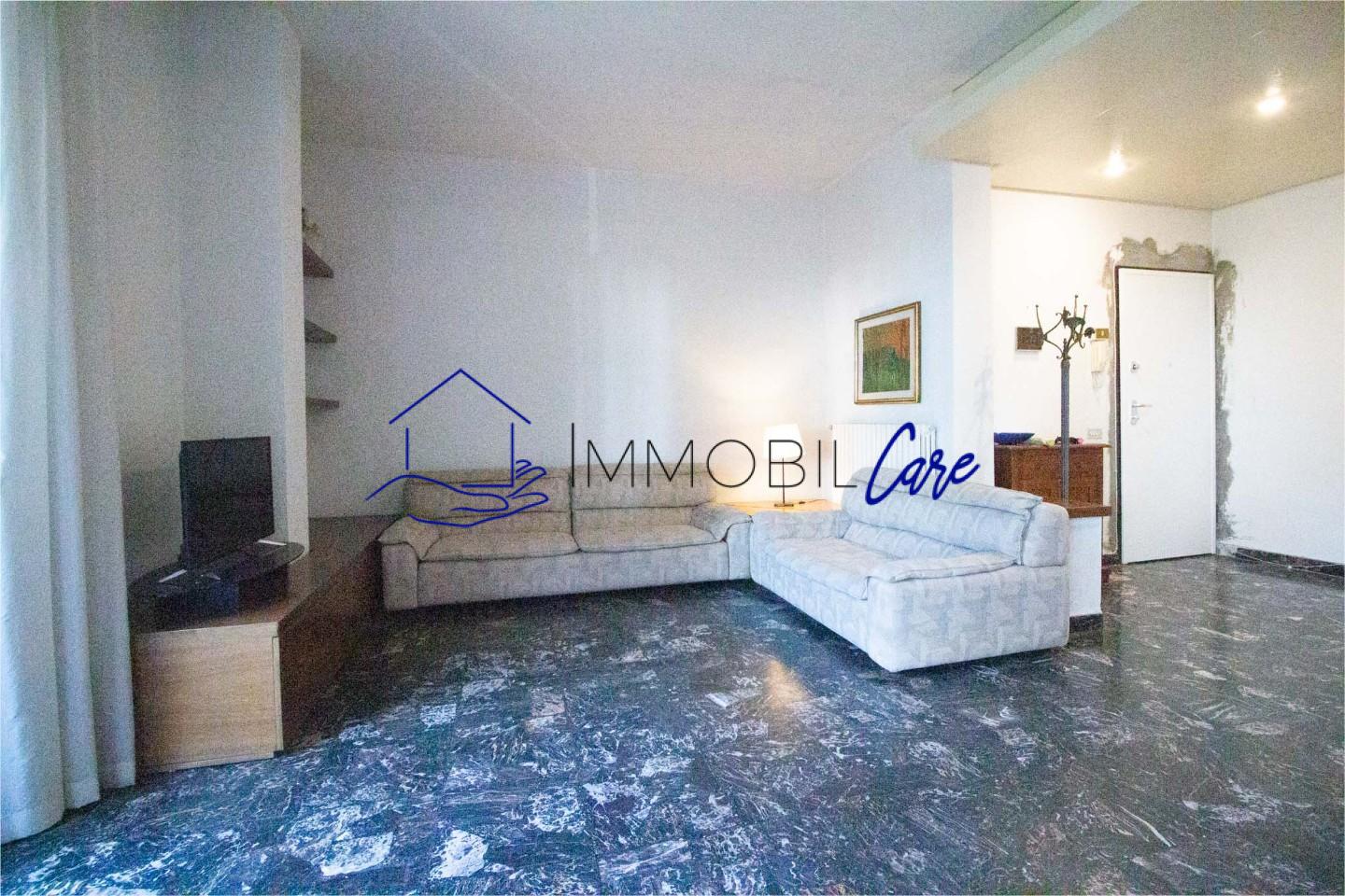 Appartamento con terrazzo, Pisa cep