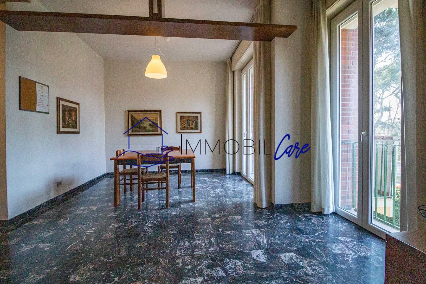 Appartamento con terrazzo, Pisa cep