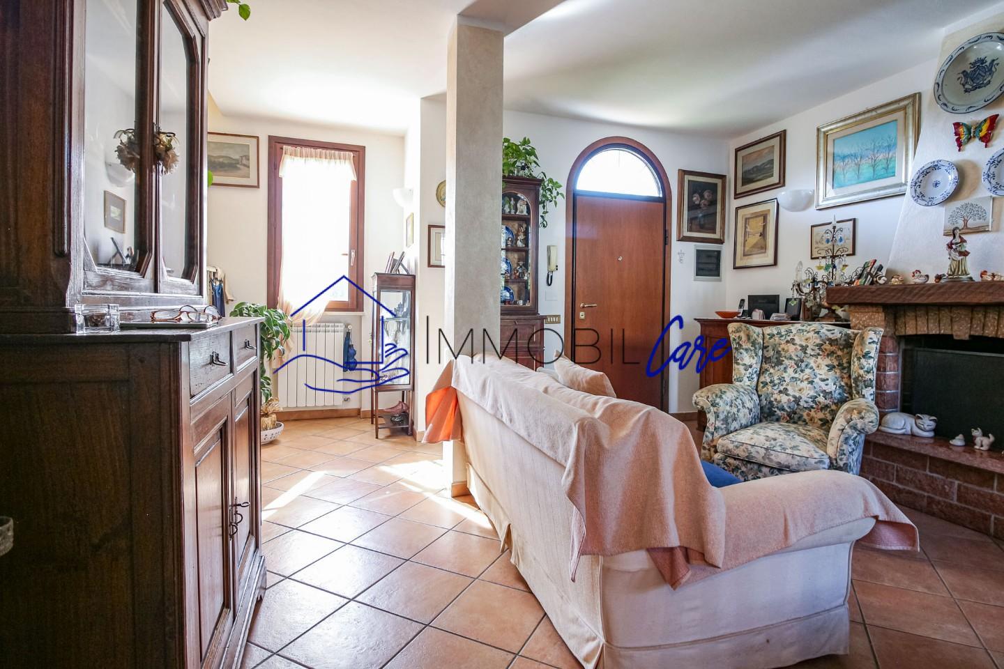 Villa Bifamiliare con giardino, San Giuliano Terme ghezzano