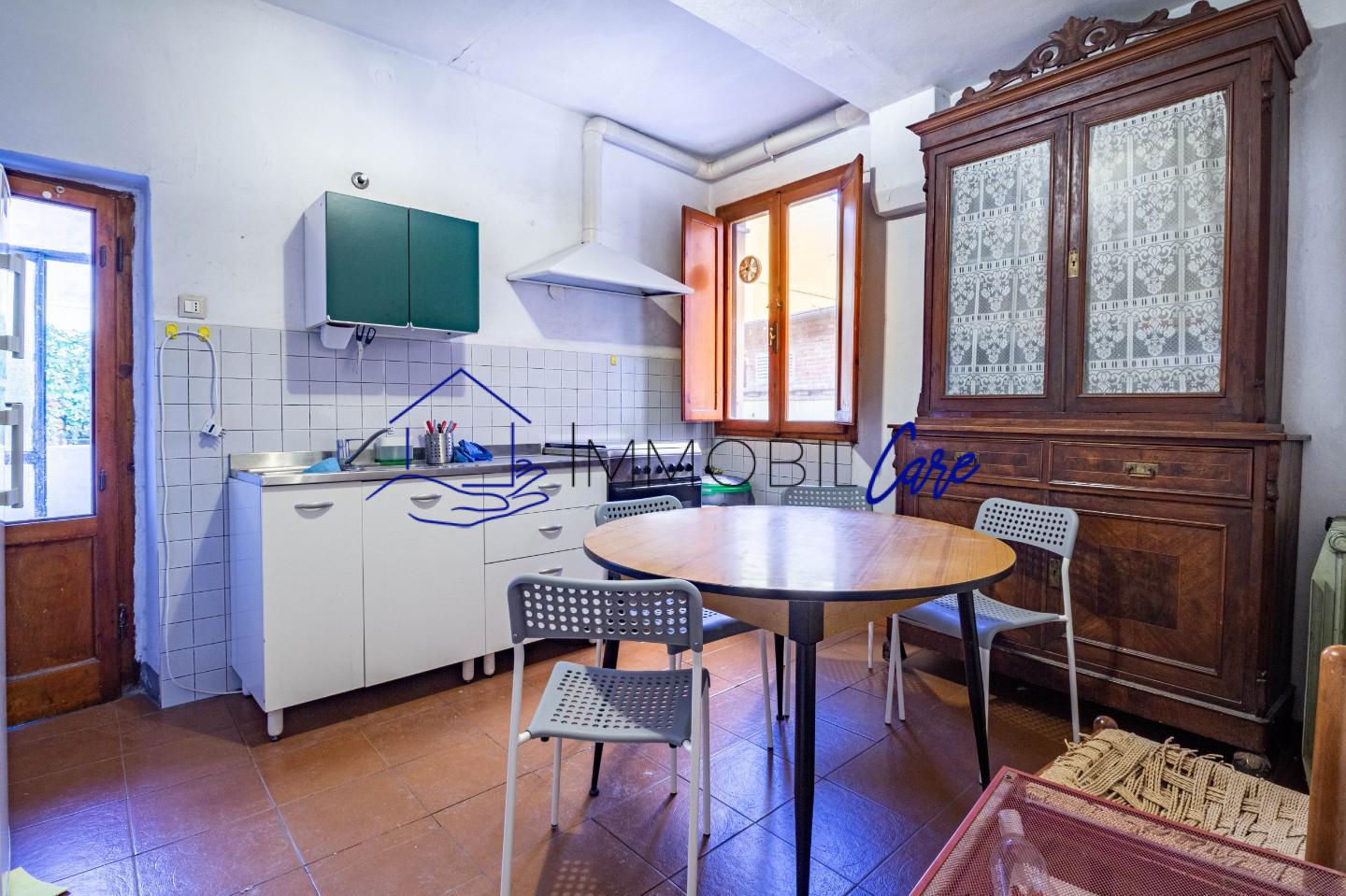 Casa indipendente da ristrutturare, Pisa santa maria