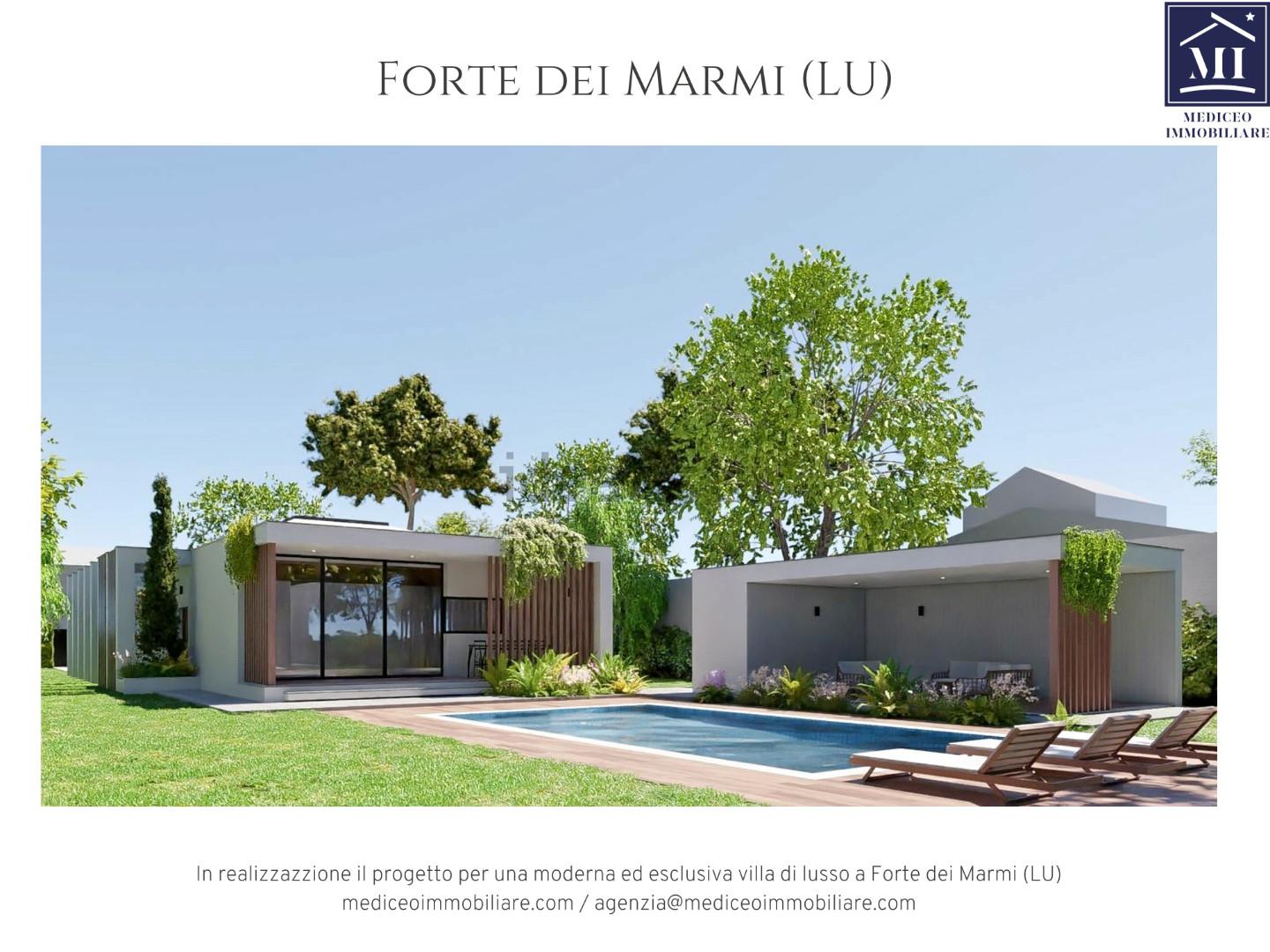 Villa con giardino a Forte dei Marmi