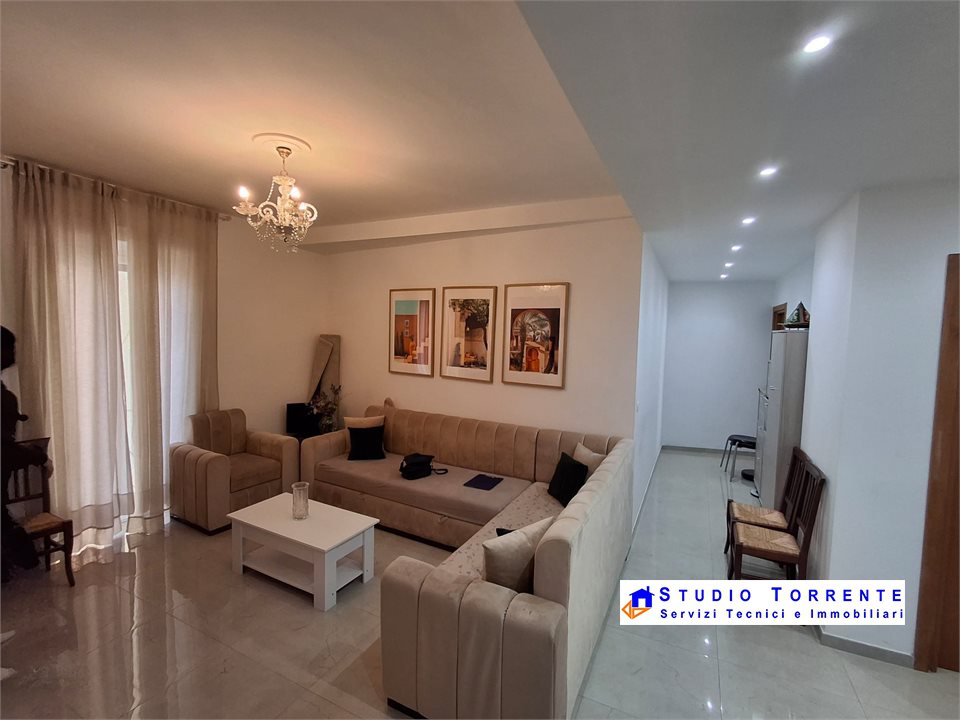 Trilocale in vendita a Paderno Dugnano