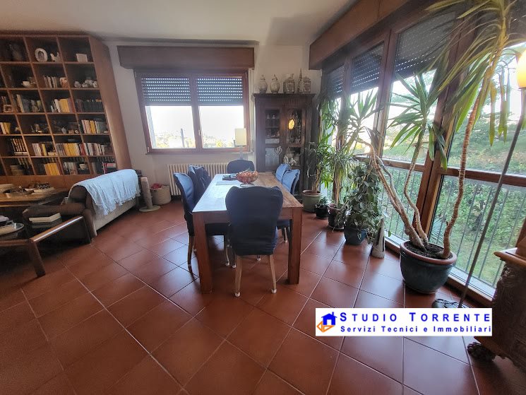 Villa in vendita a Inverigo