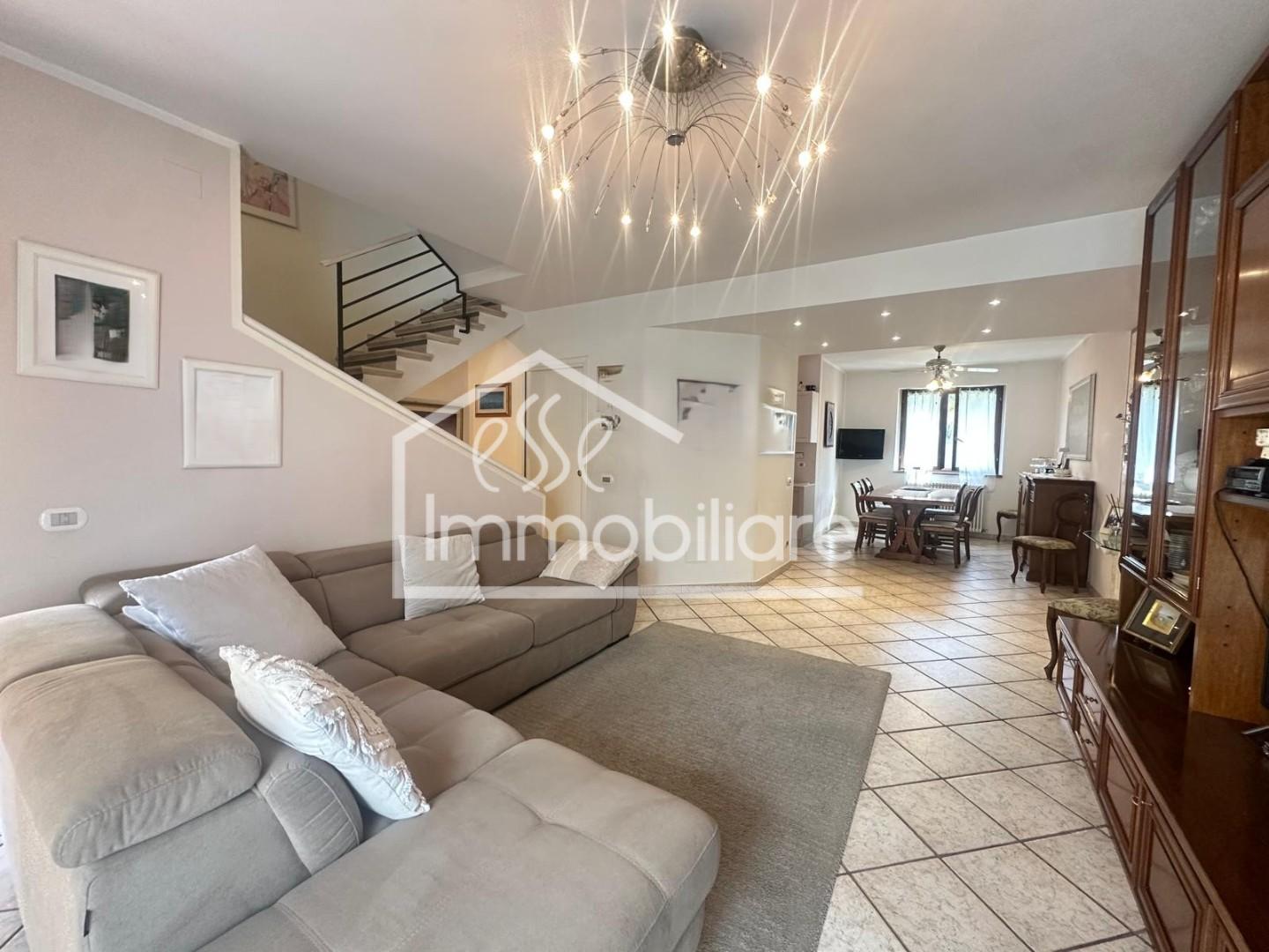 Villa con giardino, Campi Bisenzio san piero a ponti