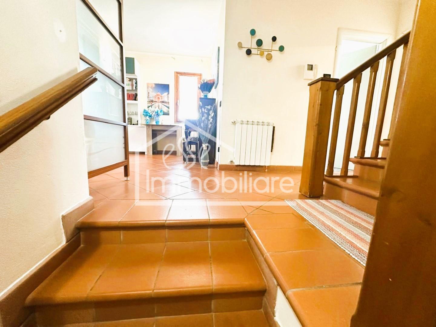 Casa indipendente con giardino a Empoli