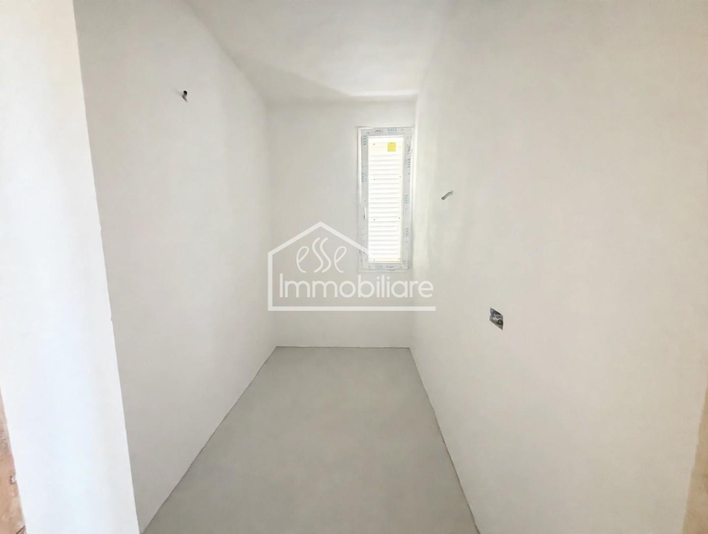 Quadrilocale con terrazzi a Empoli