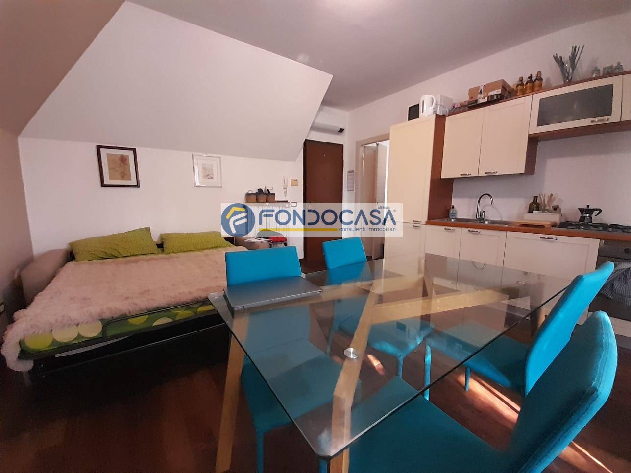 Appartamento in vendita a Desenzano del Garda, Desenzano del Garda