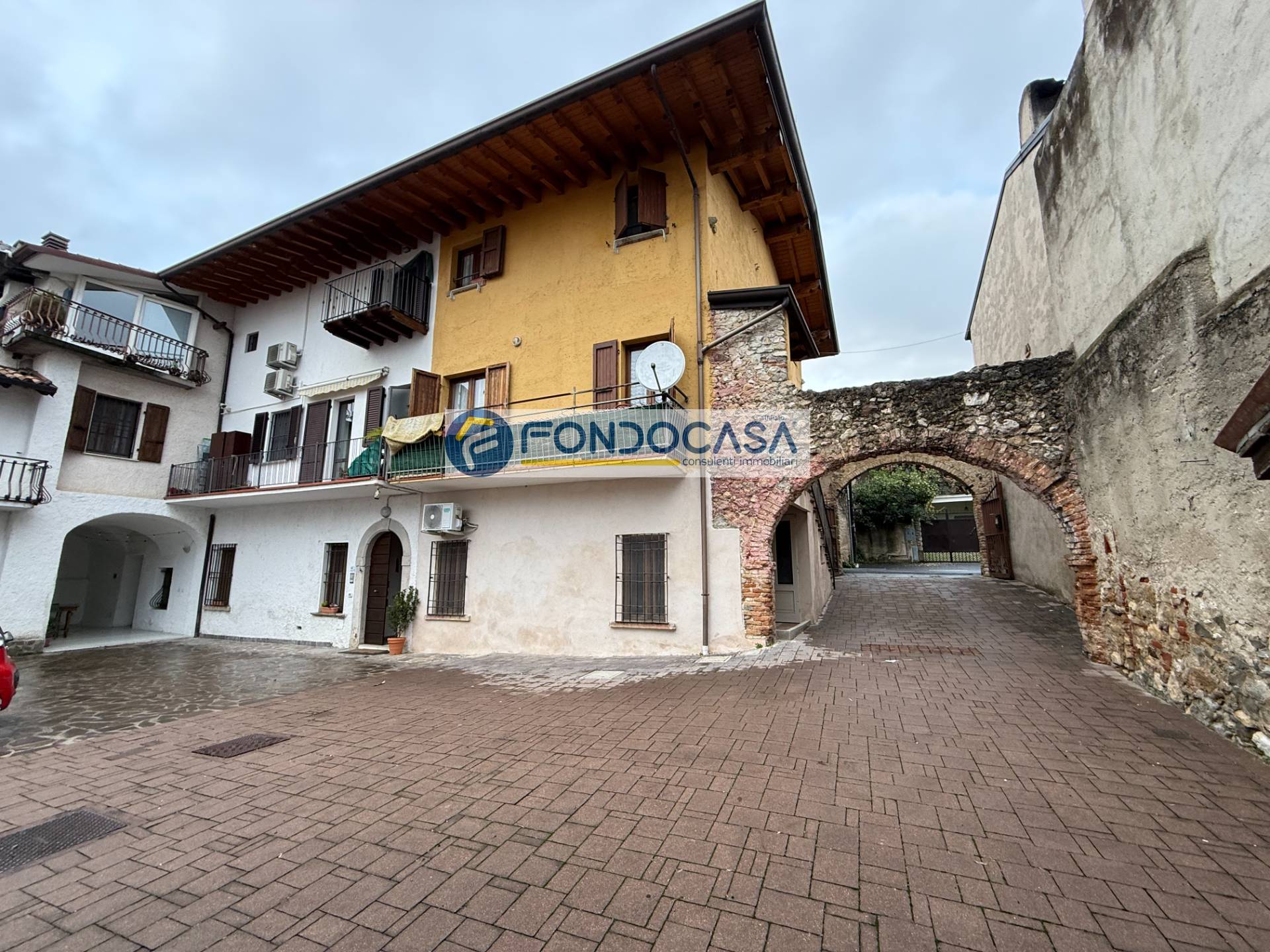 Appartamento in vendita a Manerba del Garda, Sorarolo