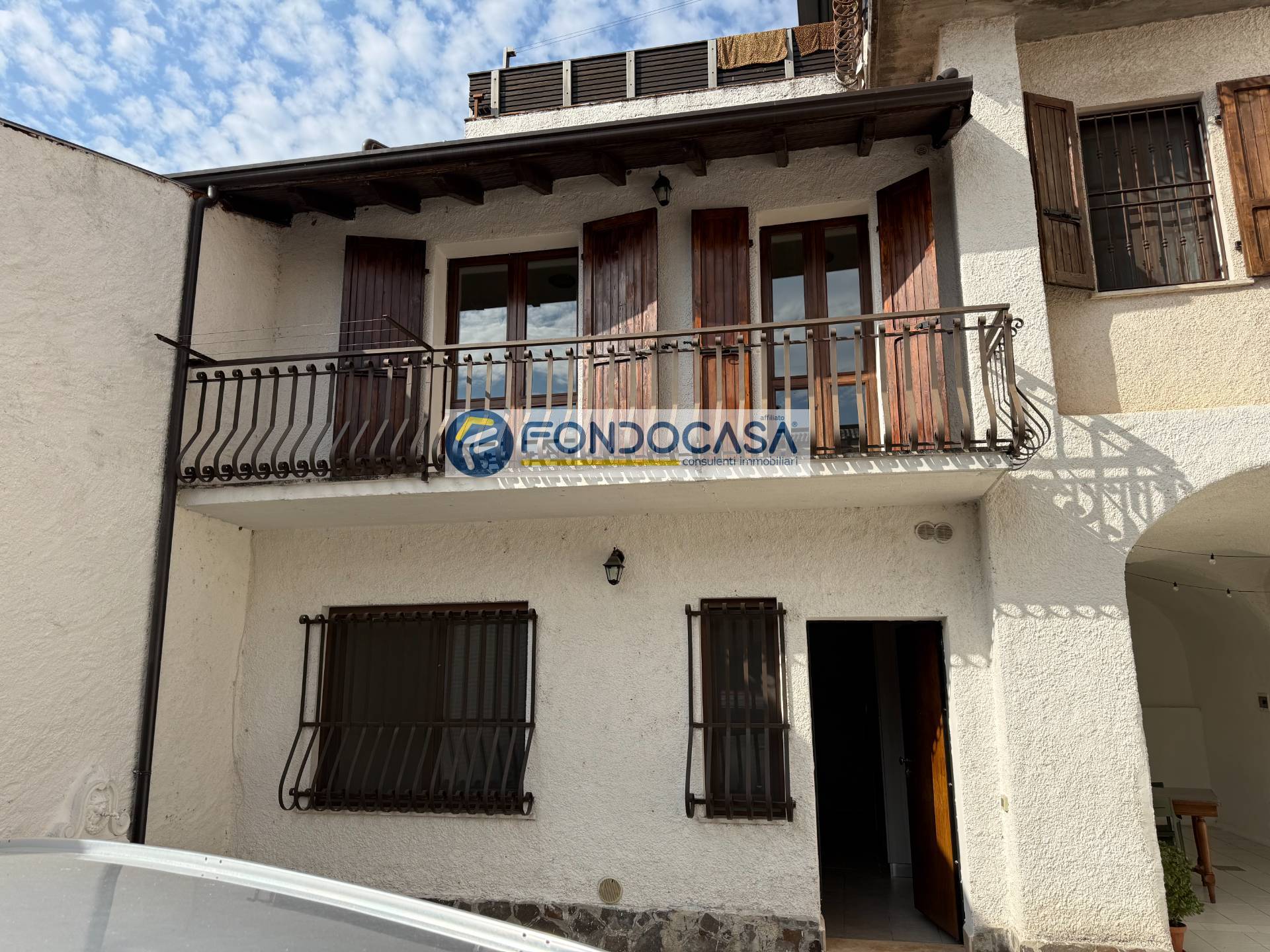 Casa indipendente in vendita a Manerba del Garda, Sorarolo