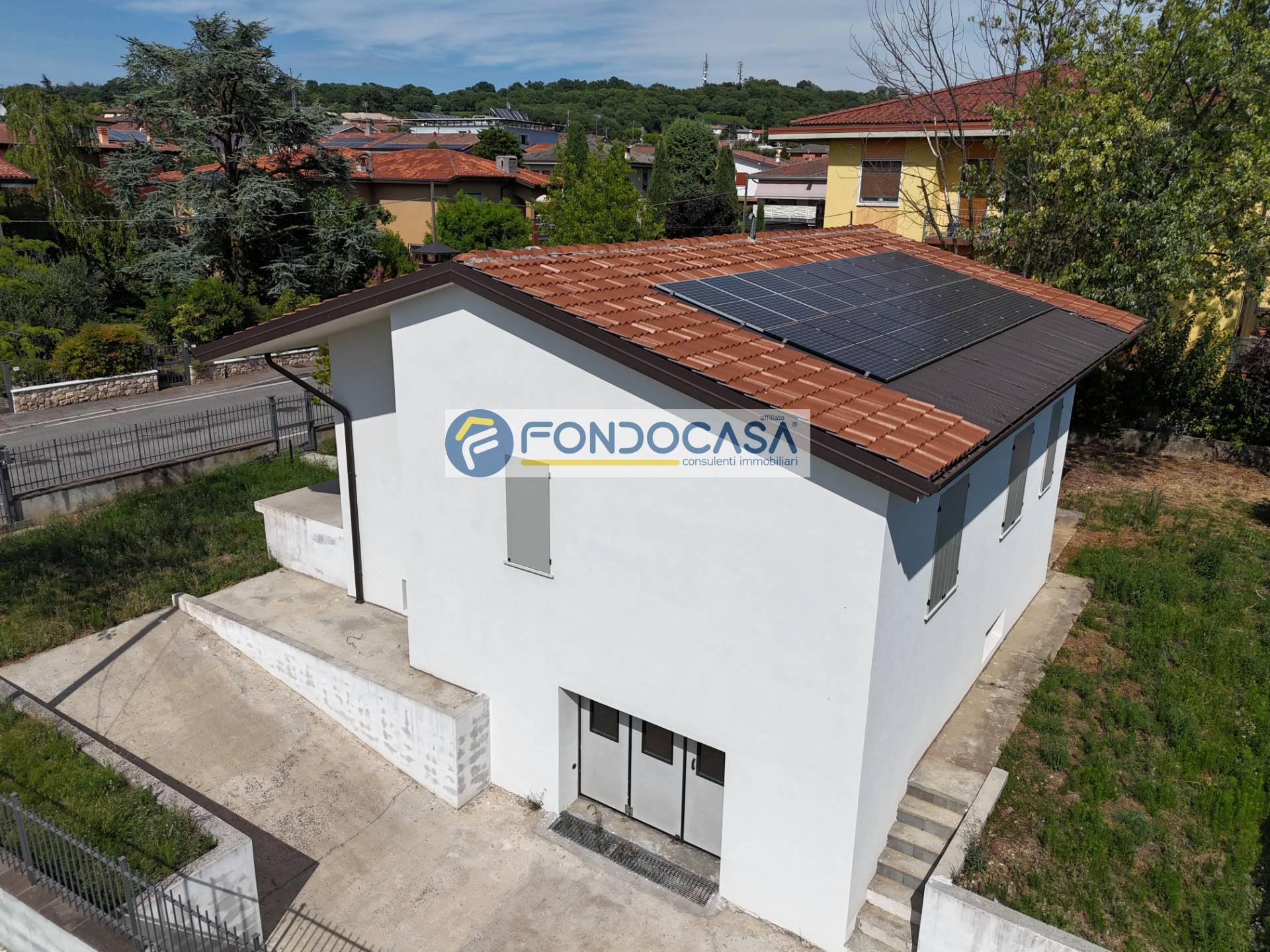 Villa unifamiliare in vendita a Lonato del Garda