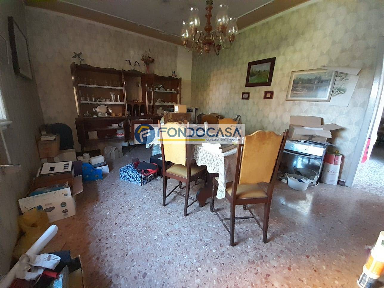 Casa indipendente in vendita a Desenzano del Garda, Desenzano del Garda