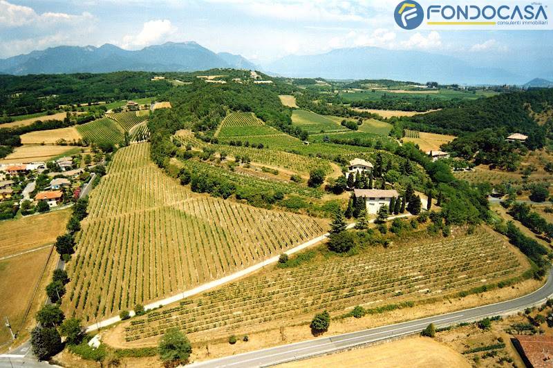 Terreno edificabile in vendita a Desenzano del Garda, Desenzano del Garda