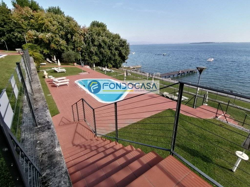 Appartamento in vendita a Padenghe sul Garda