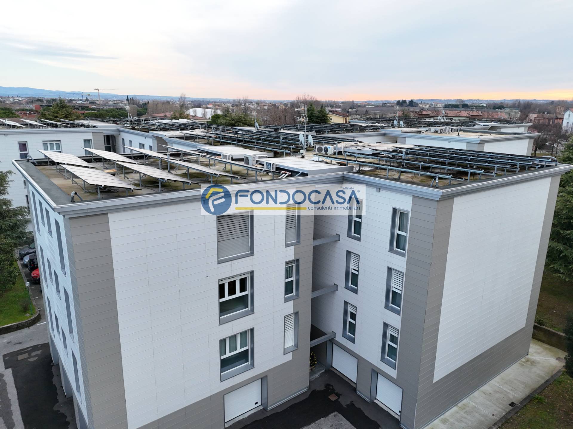 Appartamento in vendita a Desenzano del Garda, Rivoltella del Garda