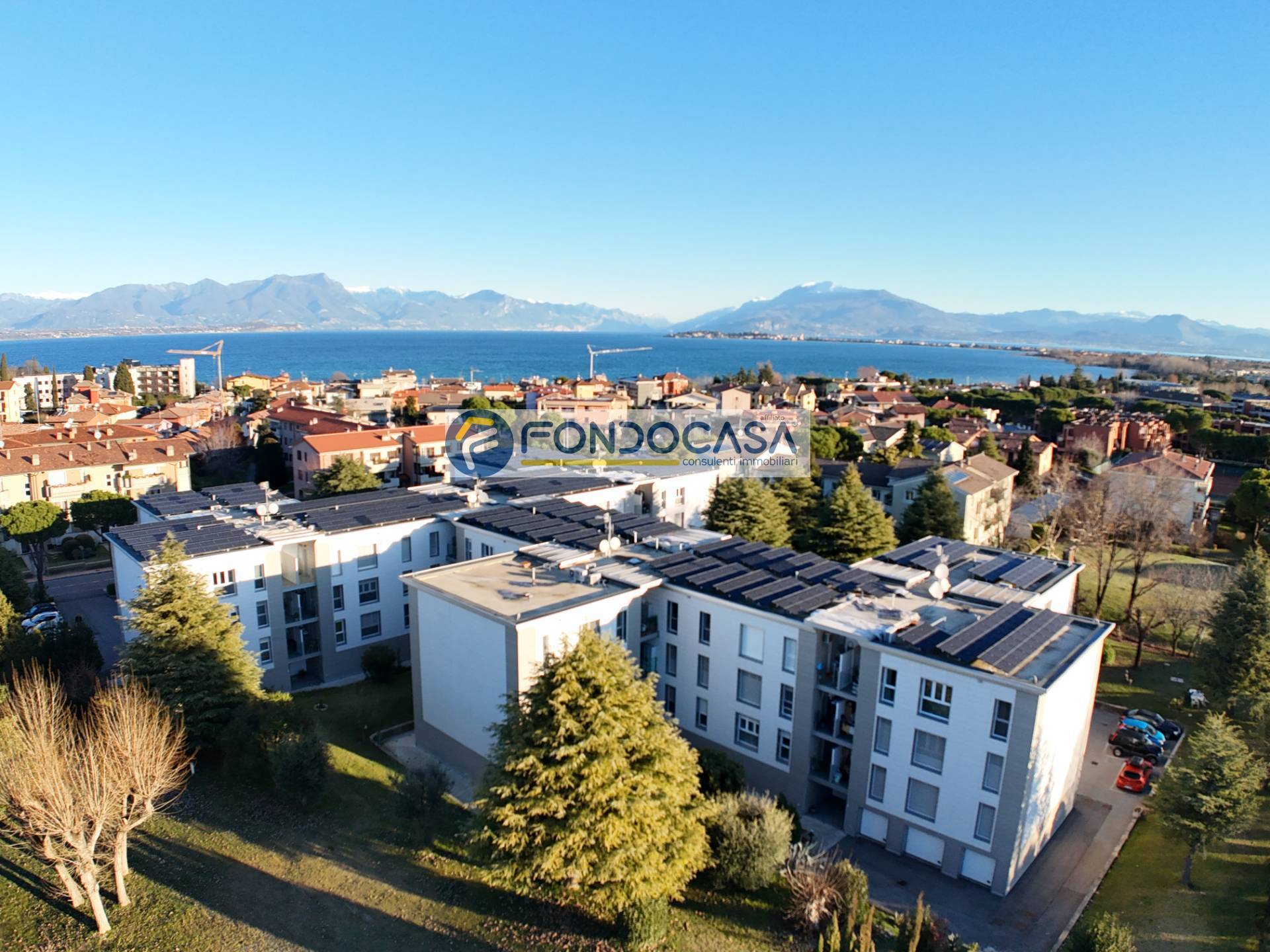 Appartamento in vendita a Desenzano del Garda, Rivoltella del Garda