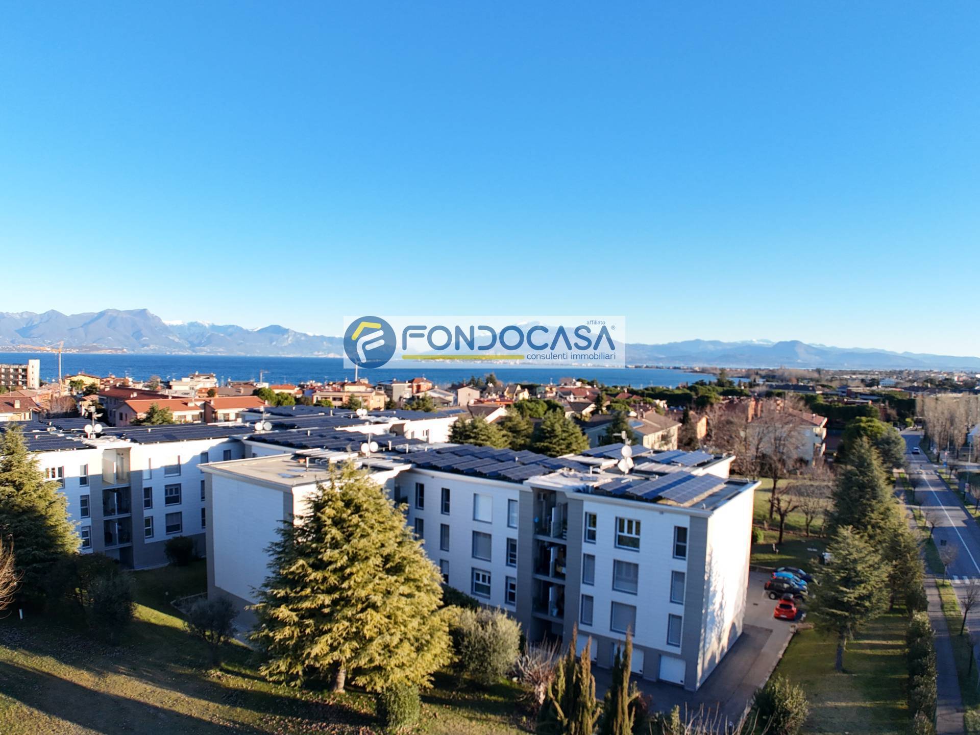 Appartamento in vendita a Desenzano del Garda, Rivoltella del Garda