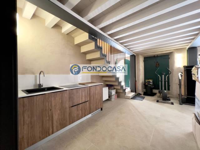 Casa indipendente in vendita a Gargnano