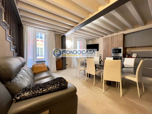 Casa indipendente in vendita a Gargnano