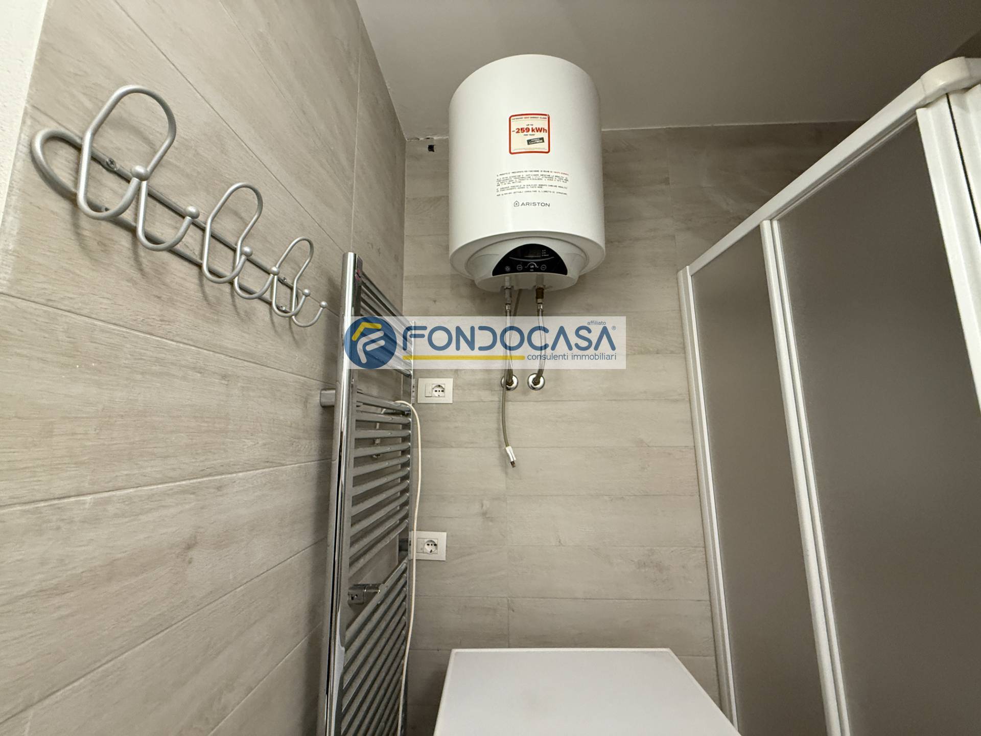 Appartamento in vendita a Gargnano, Bogliaco