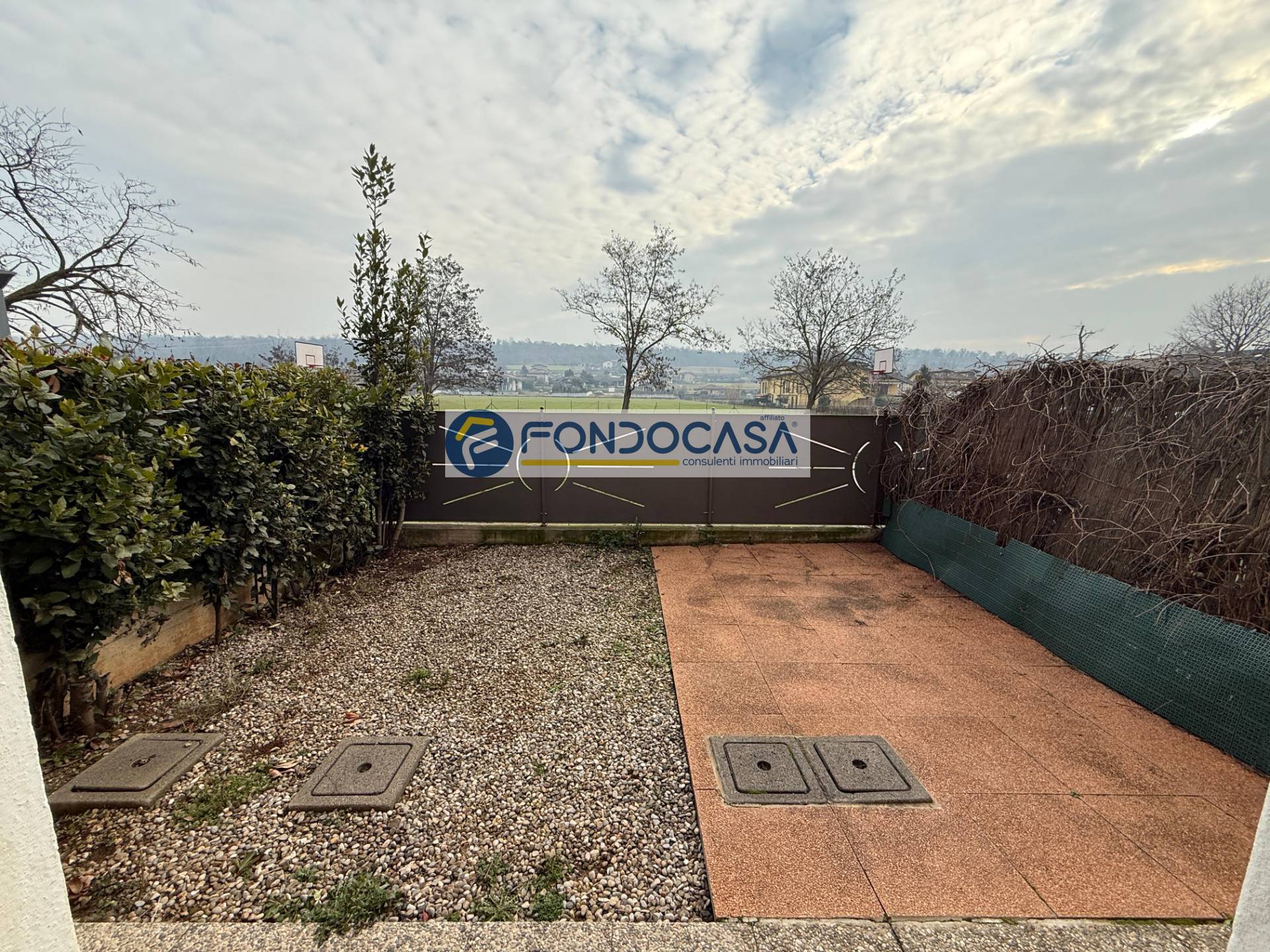 Villa bifamiliare in vendita a Lonato del Garda