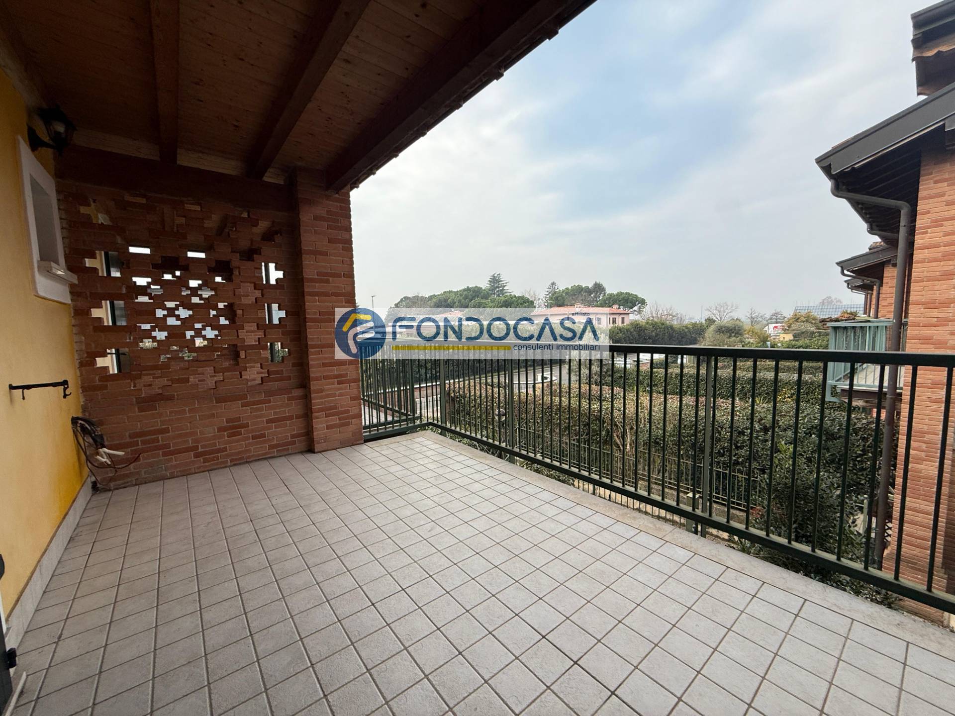 Villa bifamiliare in vendita a Lonato del Garda