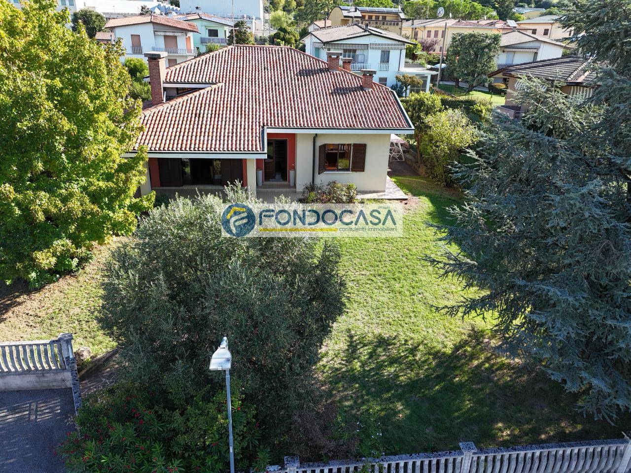 Villa unifamiliare in vendita a Castiglione delle Stiviere